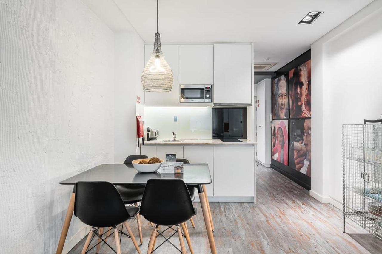 Guestready - A Polished Retreat Near St Catarina Apartment Porto Bagian luar foto