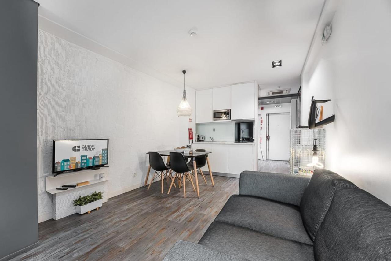 Guestready - A Polished Retreat Near St Catarina Apartment Porto Bagian luar foto