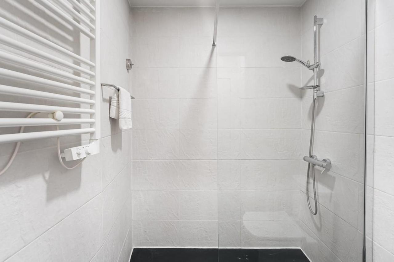 Guestready - A Polished Retreat Near St Catarina Apartment Porto Bagian luar foto